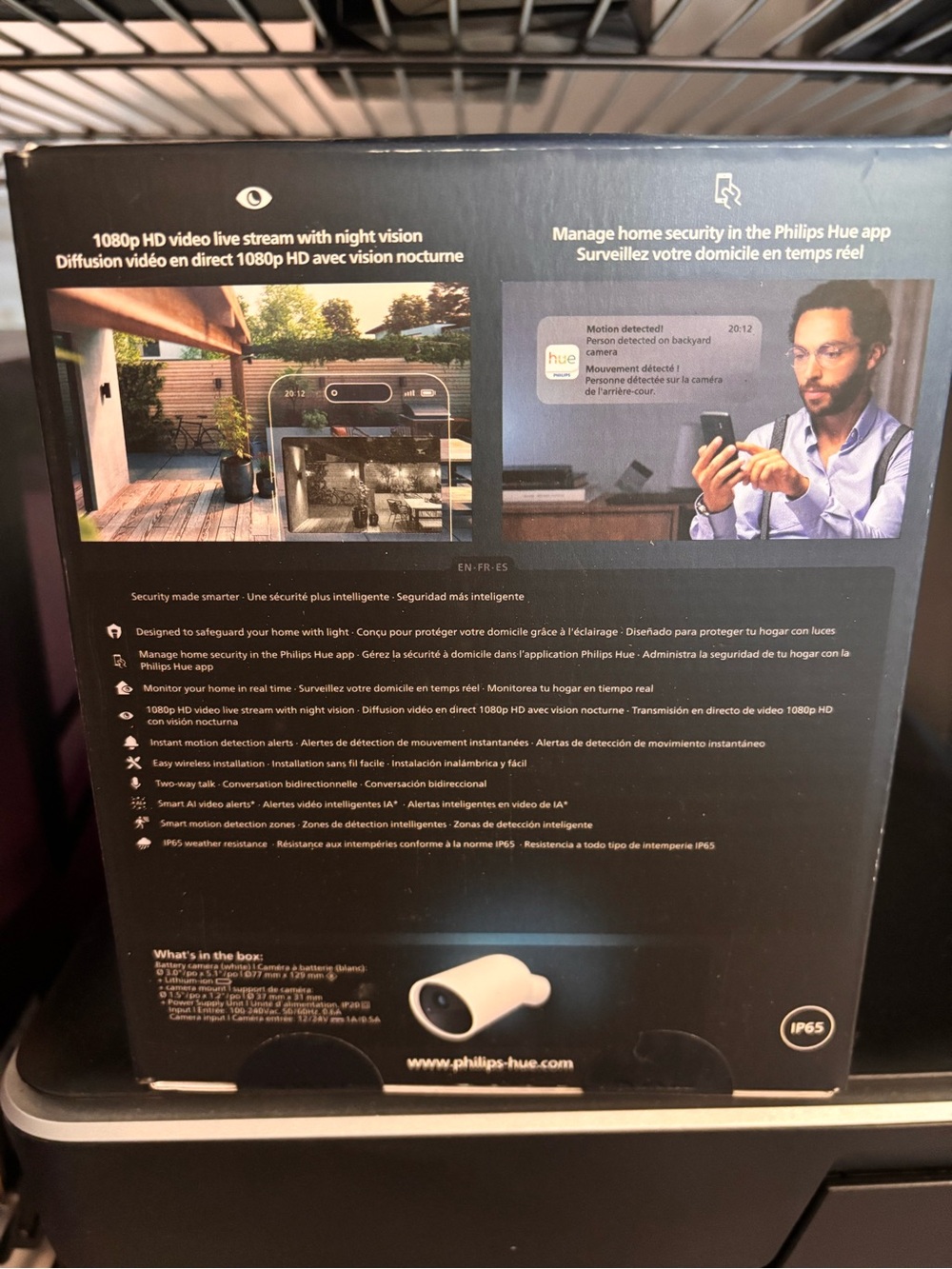 Philips White Hue Security Battery Camera - Compact Design - Picture 4 of 6